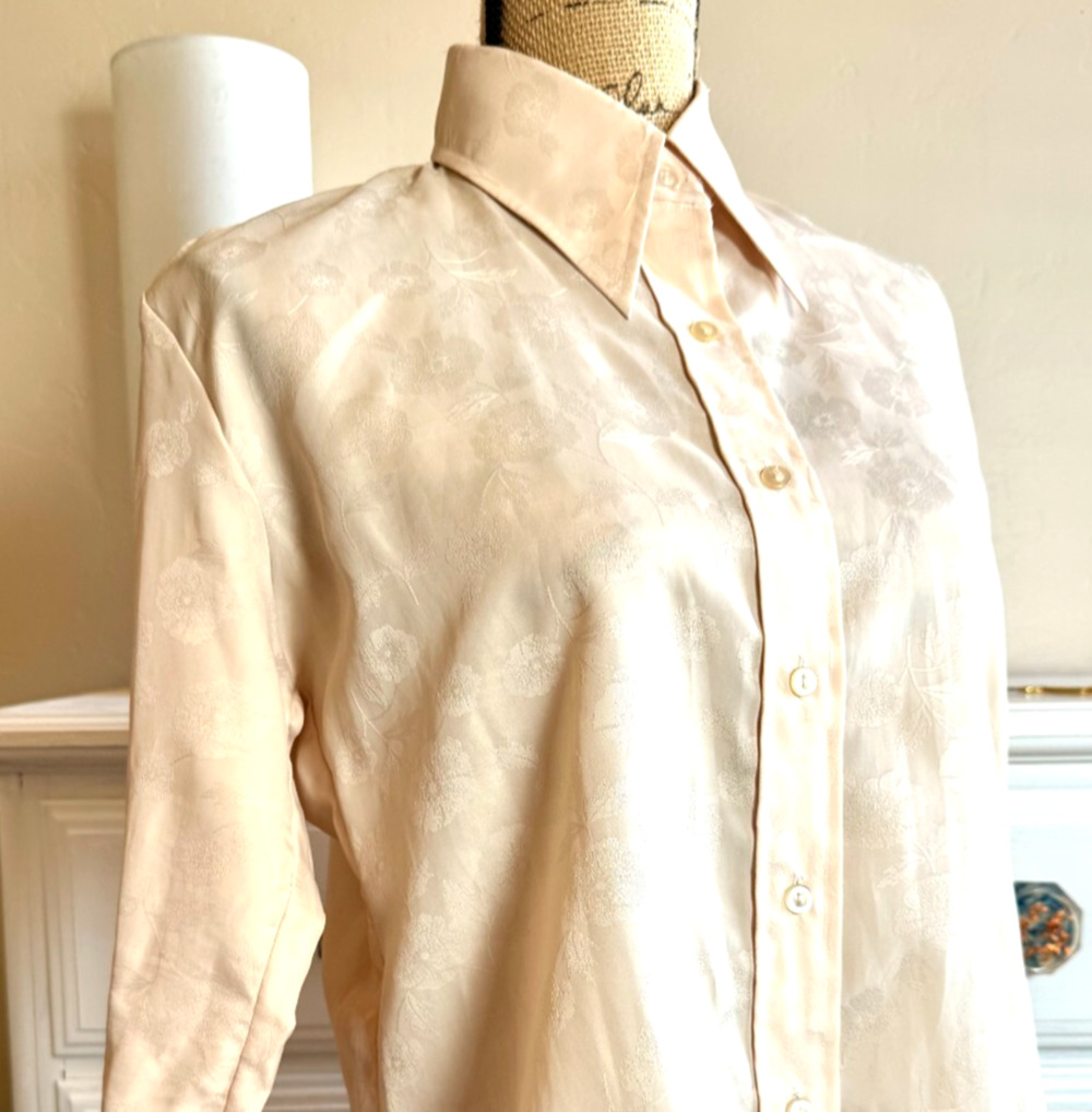Vintage Kmart Blouse 1970s Long Sleeve Button Down Butter Yellow Womens 38 M